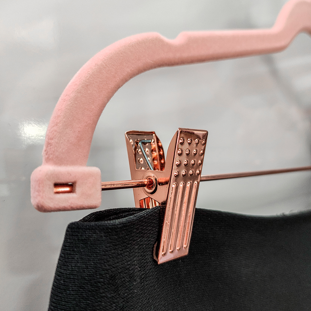 Cabide de Veludo com Presilhas para Saia Fixel