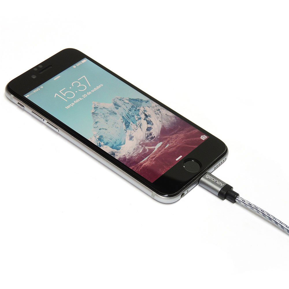 Cabo USB Lightning de Nylon Trançado Reforçado Prata Geonav 1,5m